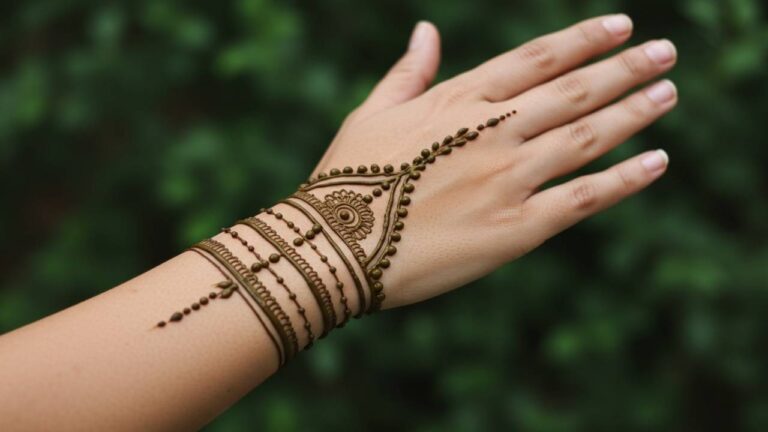 Bead Net with Diamond Motif