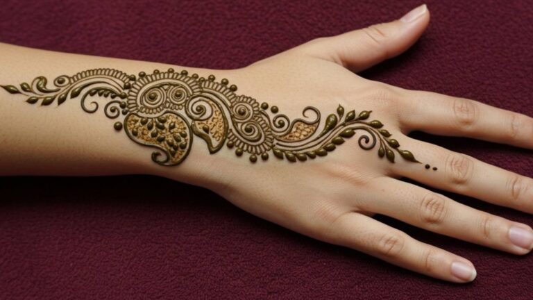Finger Bloom Trail Mehndi