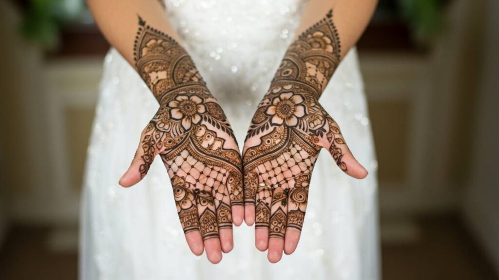 Bridal Bloom Back Hand Design