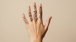 Gridded Palm Charm