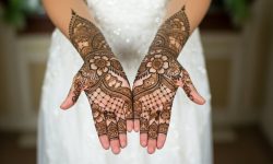 Bridal Bloom Back Hand Design