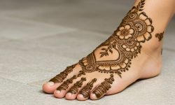 Crowned Petal Toe Design