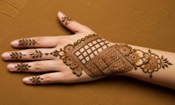 Minimal Dot Net Mehndi.Simple Design