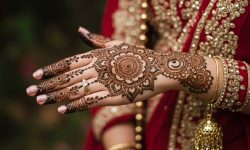 Mirror Reflection Mehndi