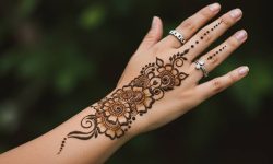 Peacock Trail Back Mehndi