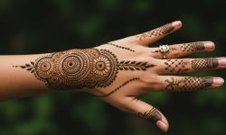 Petite Rose Elegance