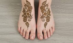 Regal Anklet Mehndi Design